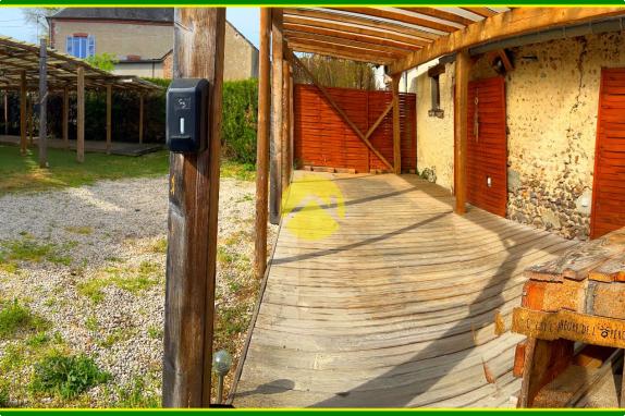 Maison 4 Chambres + Local