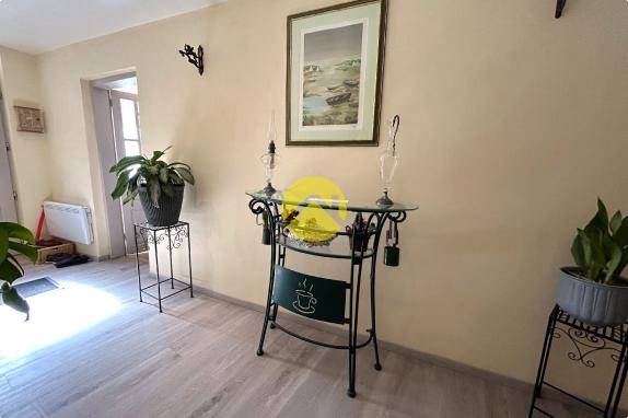 MAISON DE BOURG HABITABLE DE SUITE