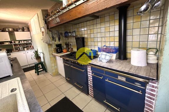 MAISON DE BOURG HABITABLE DE SUITE