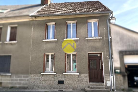 MAISON DE BOURG HABITABLE DE SUITE