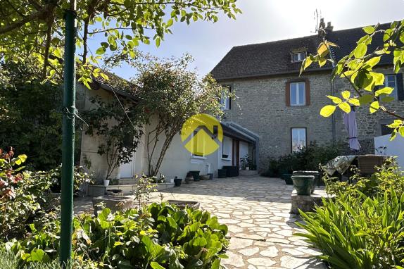 Maison / Pavillon Benevent l'abbaye, 6 pièces à vendre
