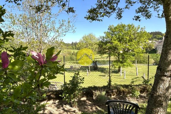 MAISON DE BOURG HABITABLE DE SUITE