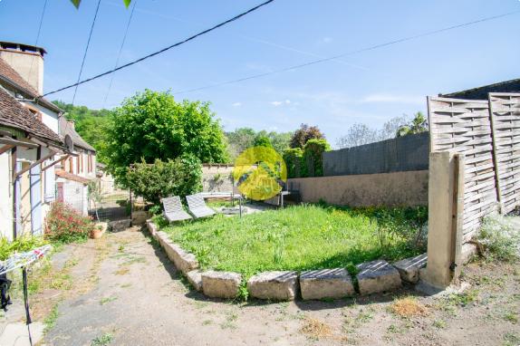 Maison de ville 2ch au calme