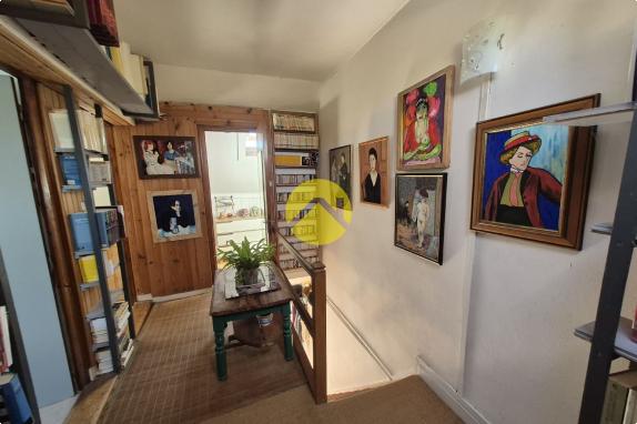 Maison 180m ²  et terrain 1545 m²