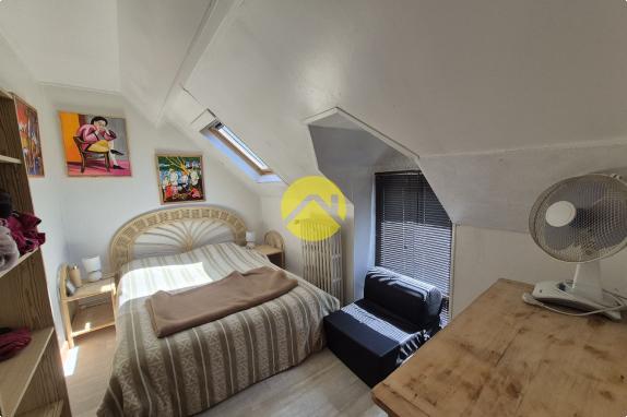 Maison 180m ²  et terrain 1545 m²