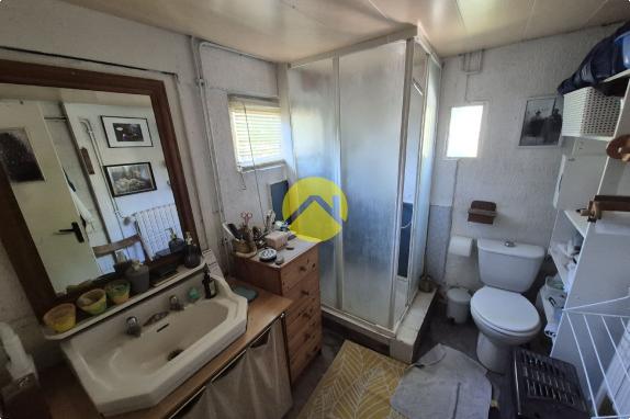 Maison 180m ²  et terrain 1545 m²