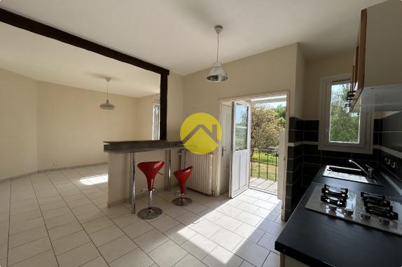 Maison / Pavillon Commentry, 3 pièces à louer