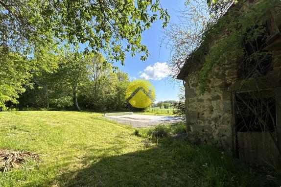 ANCIENNE DEMEURE