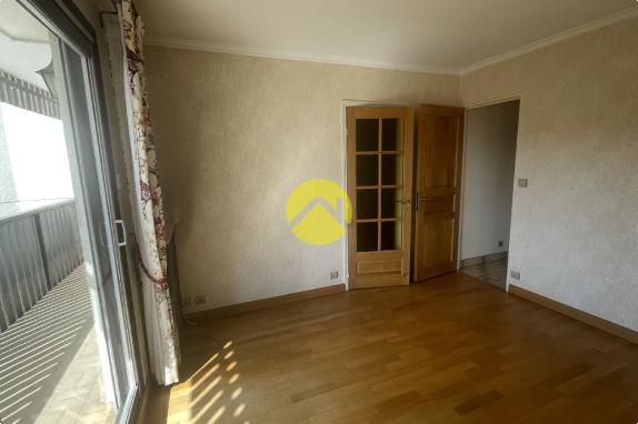 APPARTEMENT RUE MIREBEAU