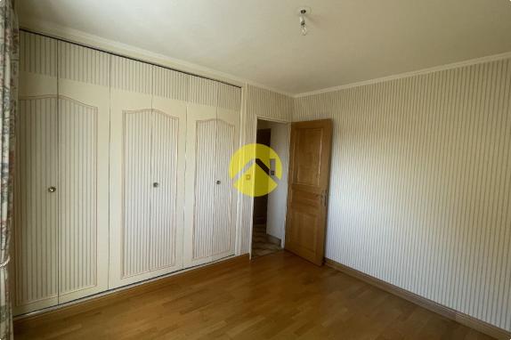 APPARTEMENT RUE MIREBEAU