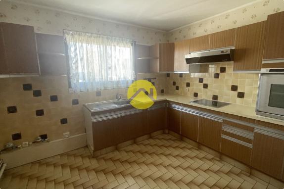 APPARTEMENT RUE MIREBEAU