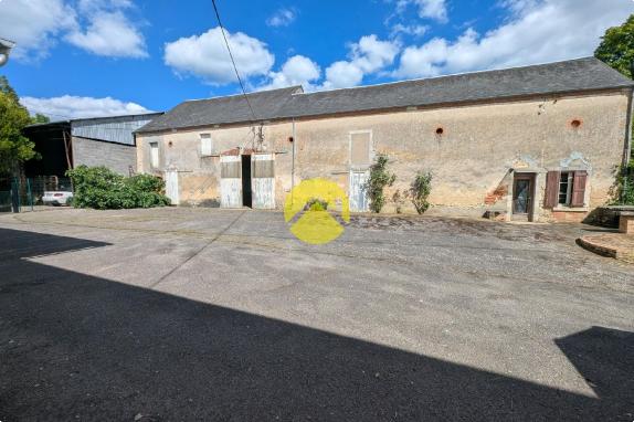 Longère 212m².Dépendances 450m²