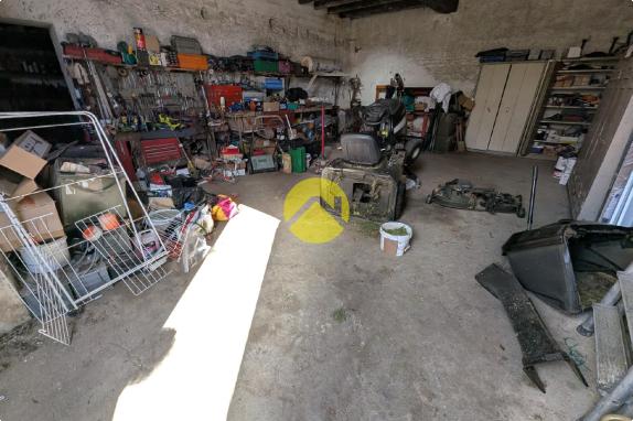 Longère 212m².Dépendances 450m²