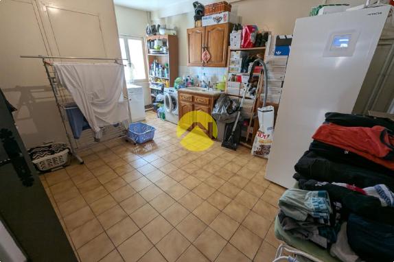 Longère 212m².Dépendances 450m²