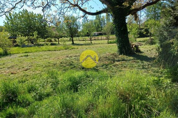 GRAND TERRAIN CONSTRUCTIBLE 1872 M2