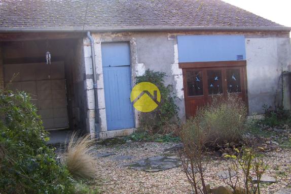 MAISON DE VILLE RENOVEE AVEC GOUT