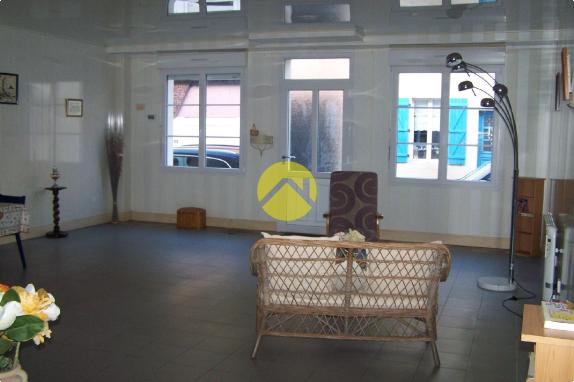 MAISON DE VILLE RENOVEE AVEC GOUT