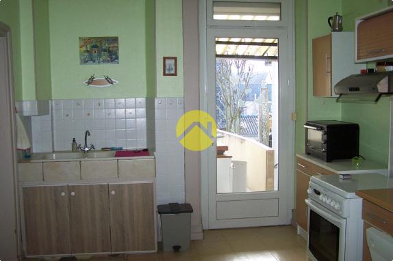 MAISON DE VILLE RENOVEE AVEC GOUT