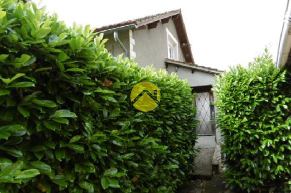 A la campagne, au calme.