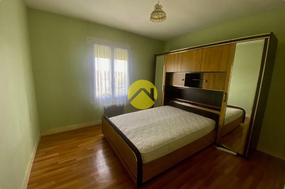 MAISON 3 CHAMBRES CENTRE BOURG