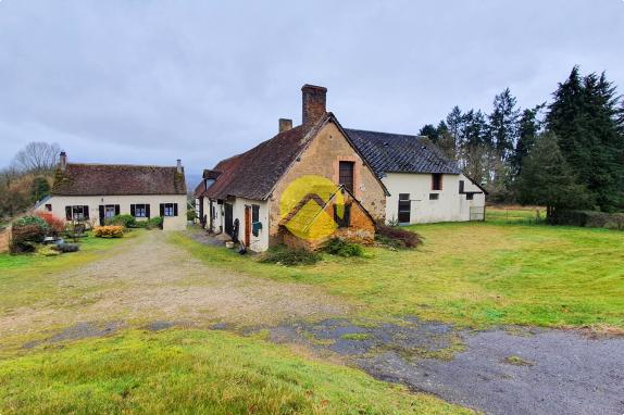 CORPS DE FERME ET DÉPENDANCES