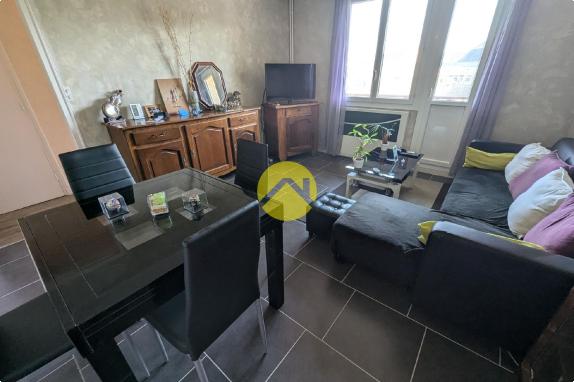 Appartement / Immeuble Bourges avaricum, 4 pièces à vendre