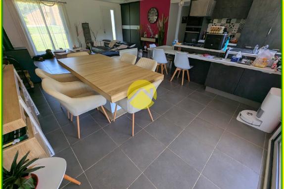 MAISON 4 CHAMBRES + Près