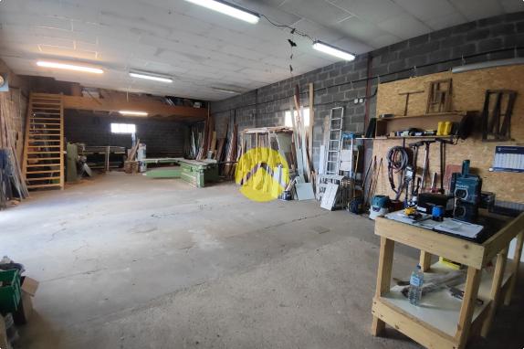 ENTREPOT BELLE VISIBILTE 500 M² 