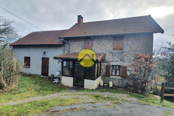 Maison sur 18 833 m²
