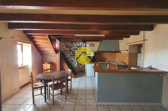 Maison sur 18 833 m²