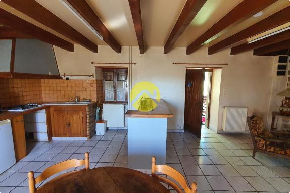 Maison sur 18 833 m²