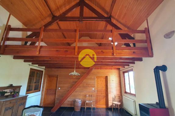 Maison sur 18 833 m²