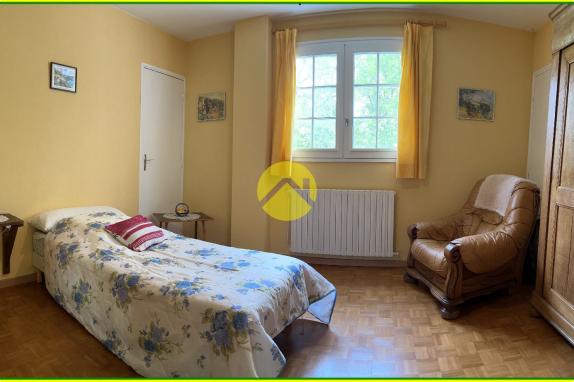 Maison 5 Chambres+Bois+Plan d'eau