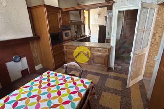 2 maisons avec garage et jardin
