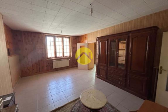2 maisons avec garage et jardin