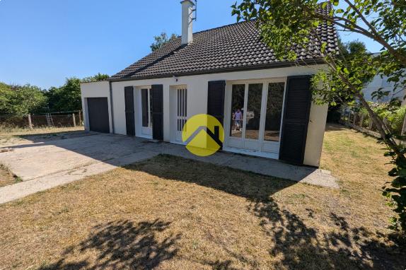 Maison / Pavillon Bourges avaricum, 4 pièces à vendre