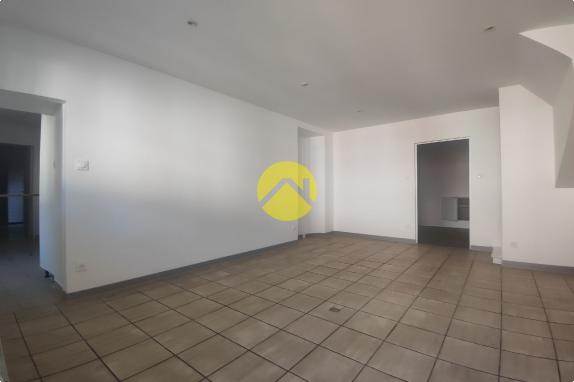 IMMEUBLE DE RAPPORT EN CENTRE-VILLE