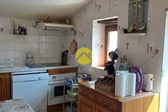 CHARMANTE PROPRIETE