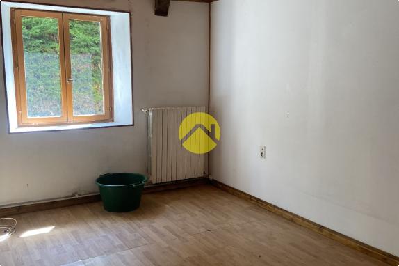 Belle maison en pierre
