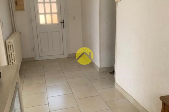 MAISON FAMILIALE
