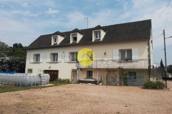 MAISON FAMILIALE
