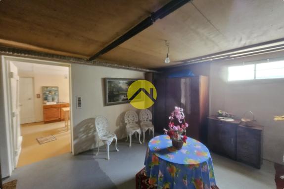 pavillon calme et sous sol aménagé