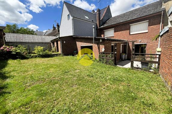 Maison familiale avec jardin