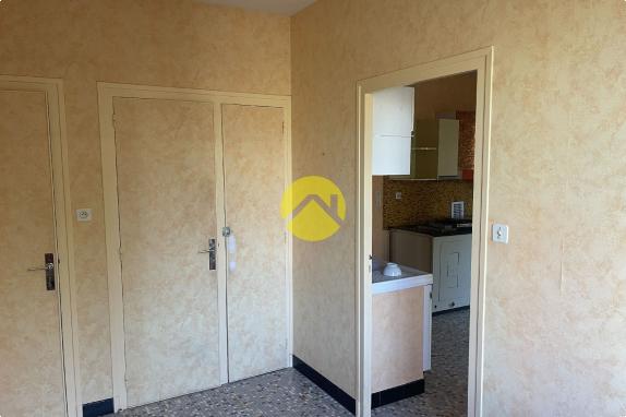 Maison 260m².7ch.Sous-sol.sur2400m²
