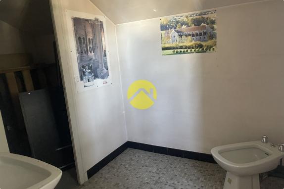 Maison 260m².7ch.Sous-sol.sur2400m²