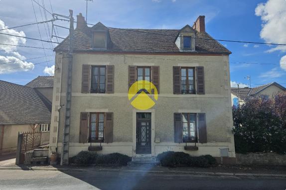 MAISON DE CARACTERE