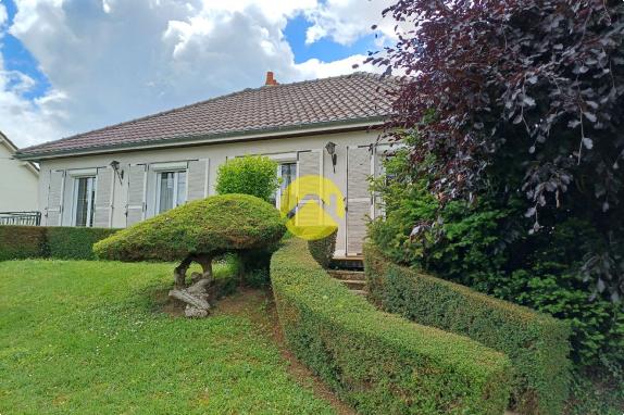 MAISON 115 M2 - TRES BEAU TERRAIN