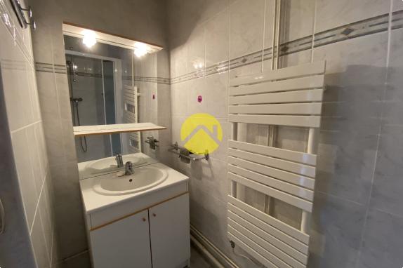APPARTEMENT 80 m², 3 CHAMBRES