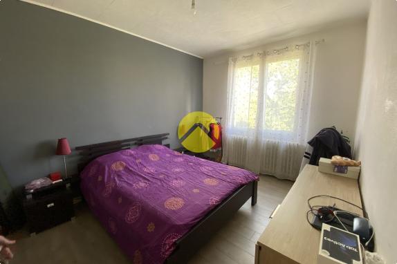 GRANDE MAISON PROCHE DE TOUT