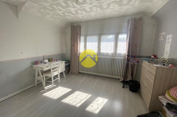 GRANDE MAISON PROCHE DE TOUT